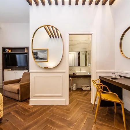 招待所 Umberto 34 Collection