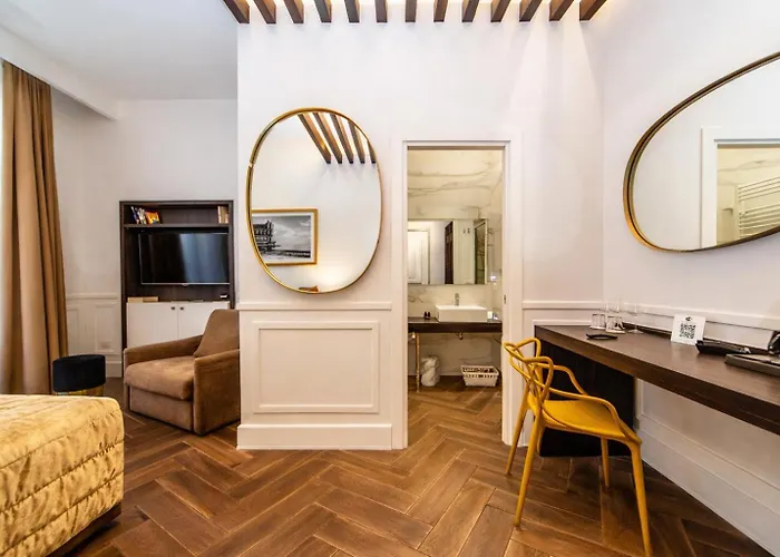 招待所 Umberto 34 Collection