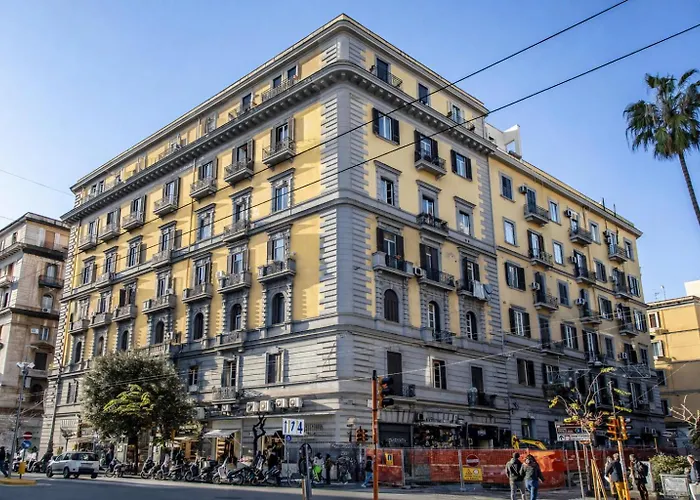 Umberto 34 Collection Naples